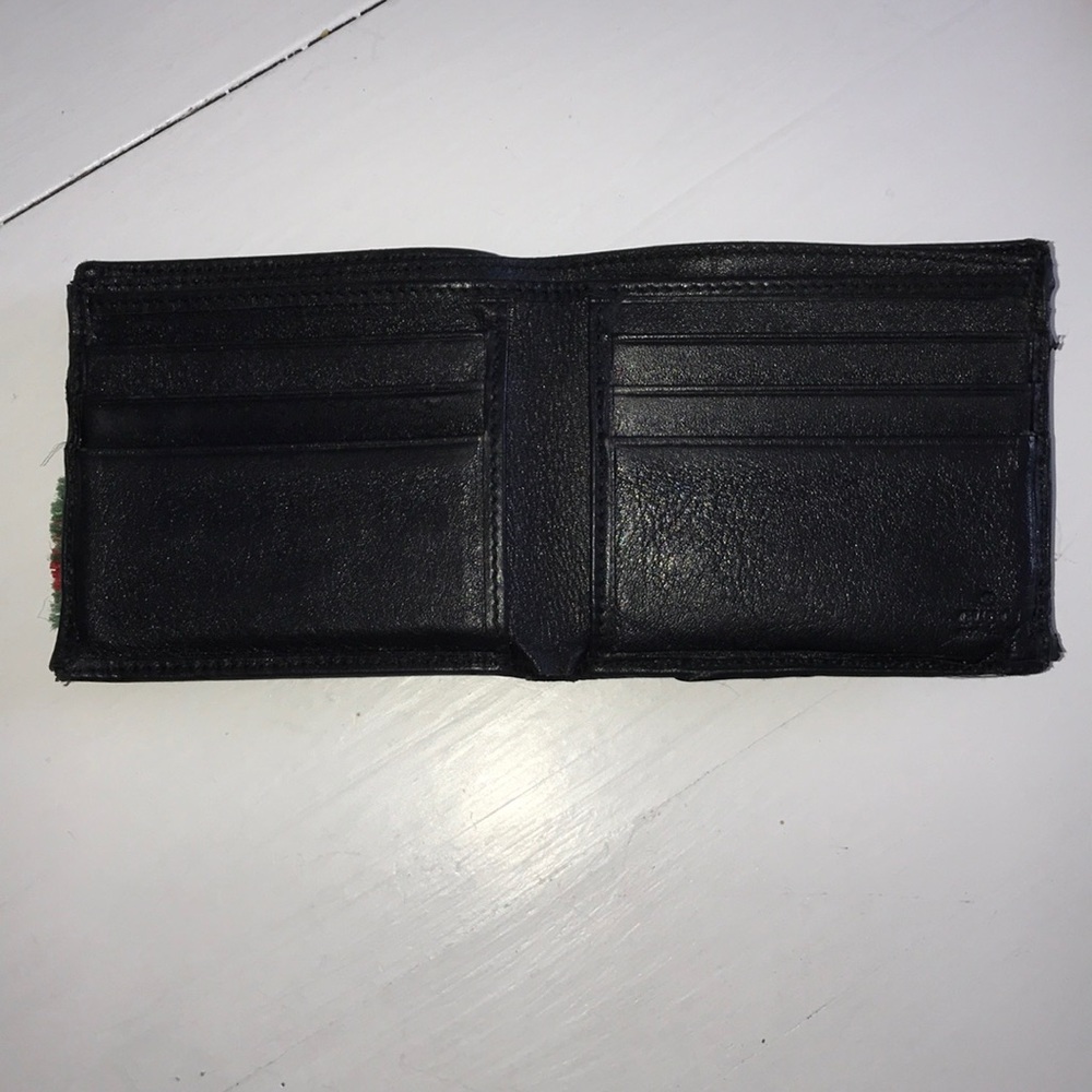 Gucci Wallet - Picture 3 of 6